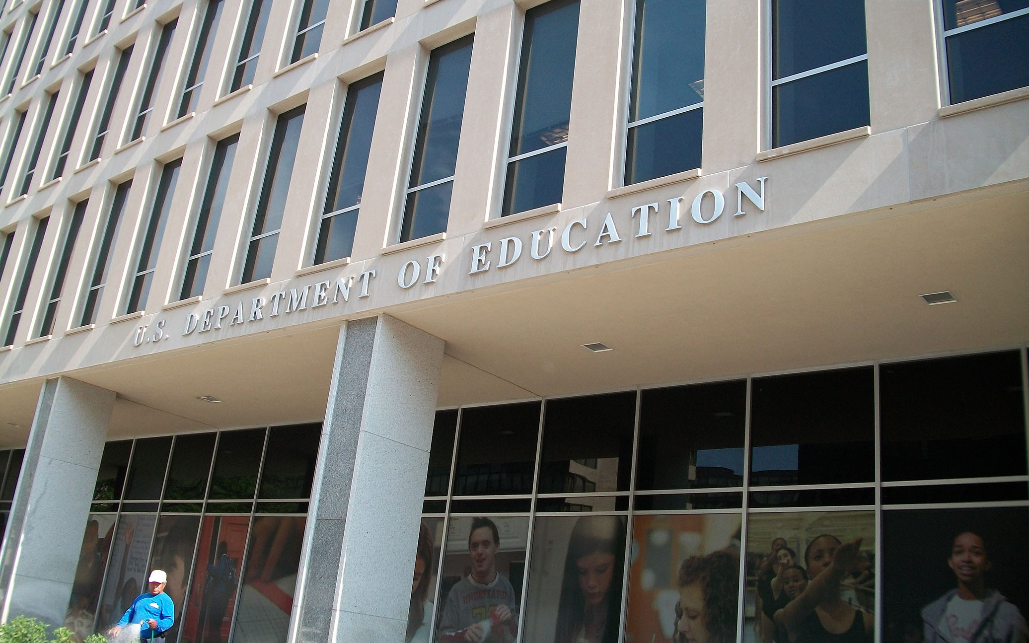 Educação Especial à Deriva? MEC Pode Repassar Responsabilidade, Alertam Especialistas